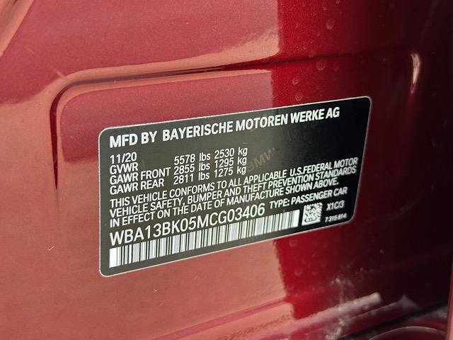 Used 2021 BMW M550i xDrive w/ Dynamic Handling Package image 31