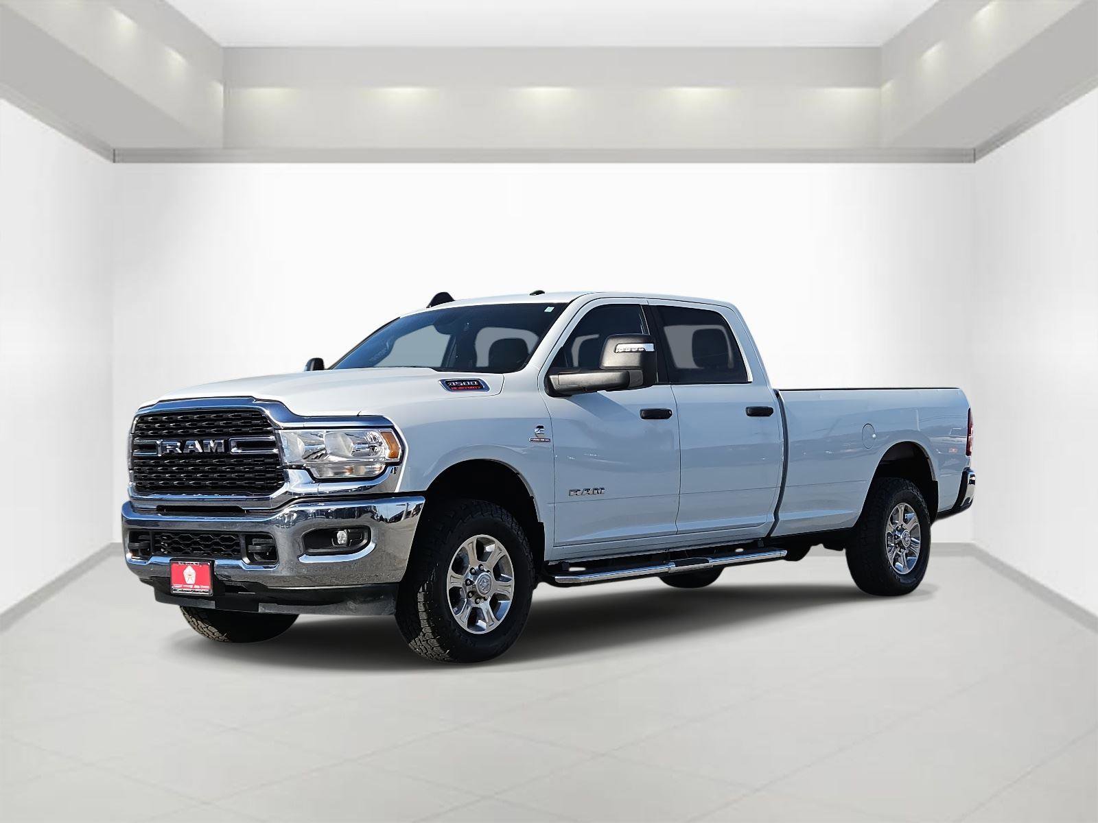 Used 2024 RAM 3500 Big Horn image 3