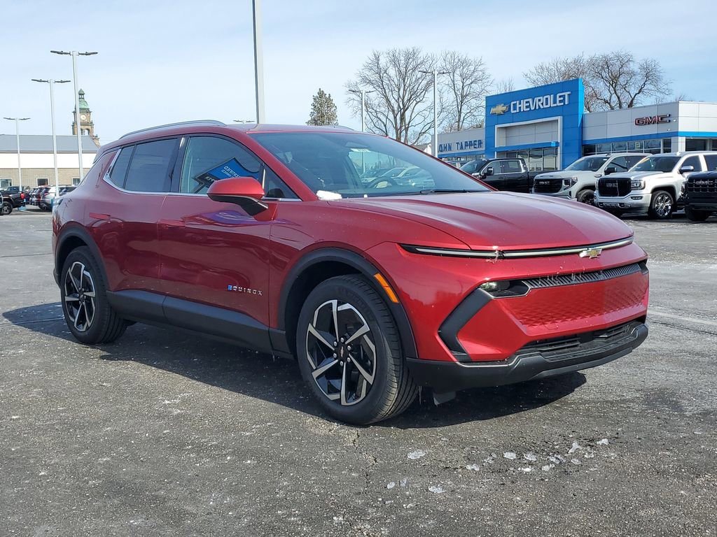 New 2026 Chevrolet Equinox EV LT FWD image 2