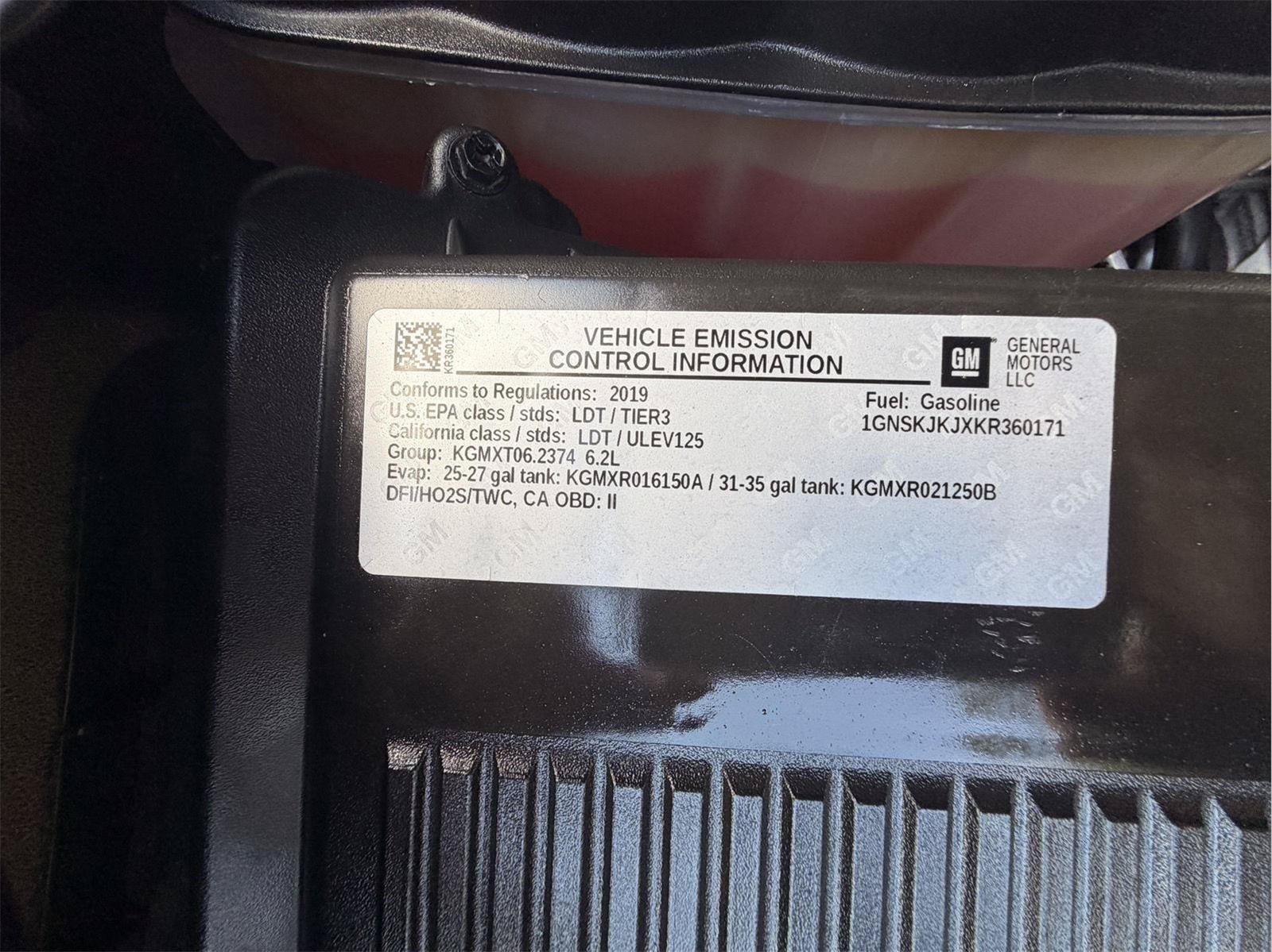 Used 2019 Chevrolet Suburban Premier AWD/4WD image 19
