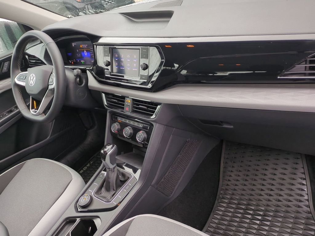 Used 2024 Volkswagen Taos S image 37