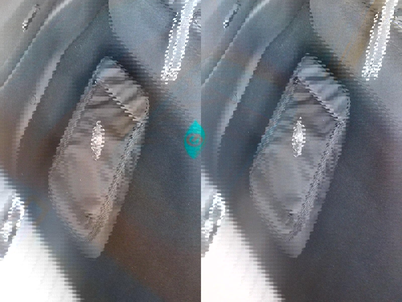 Used 2025 Chrysler Pacifica Premium image 20