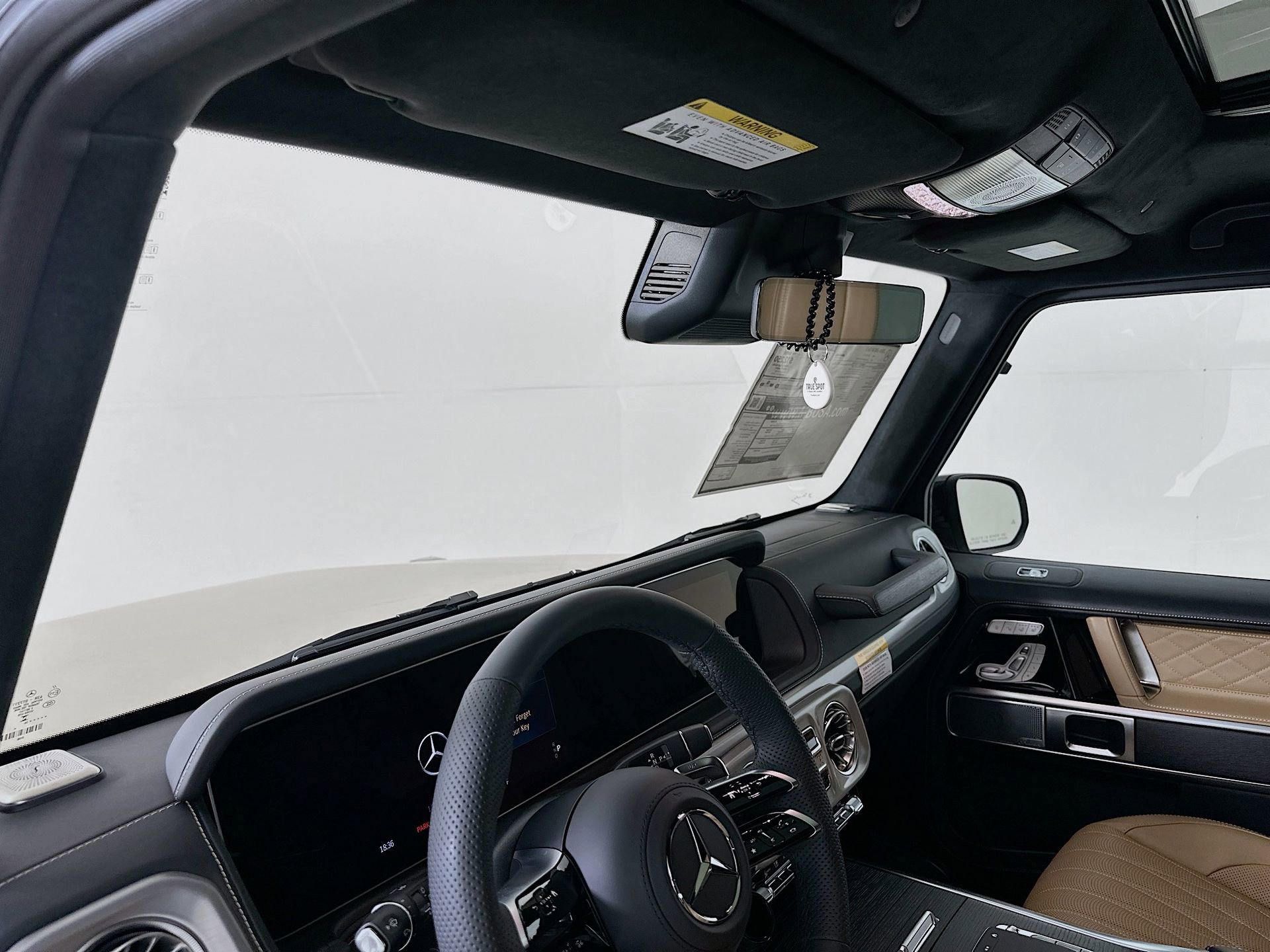 New 2026 Mercedes-Benz G 63 AMG 4MATIC image 10
