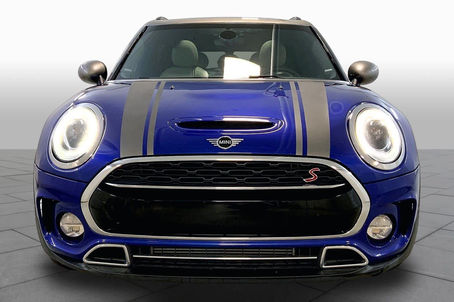 Used 2019 MINI Cooper Clubman S w/ Starlight Blue Edition FWD image 3