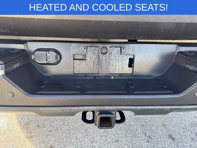 Used 2025 Toyota Tundra Limited image 12