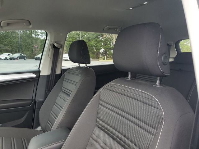 Used 2024 Volkswagen Tiguan S image 16