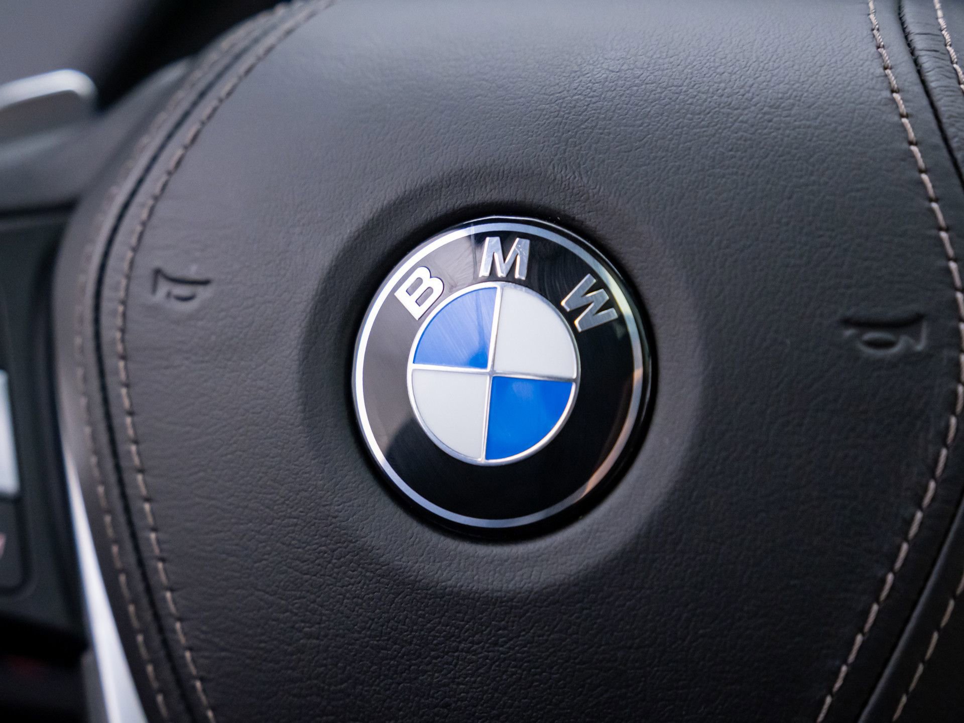 Used 2023 BMW X5 xDrive40i w/ Premium Package image 28