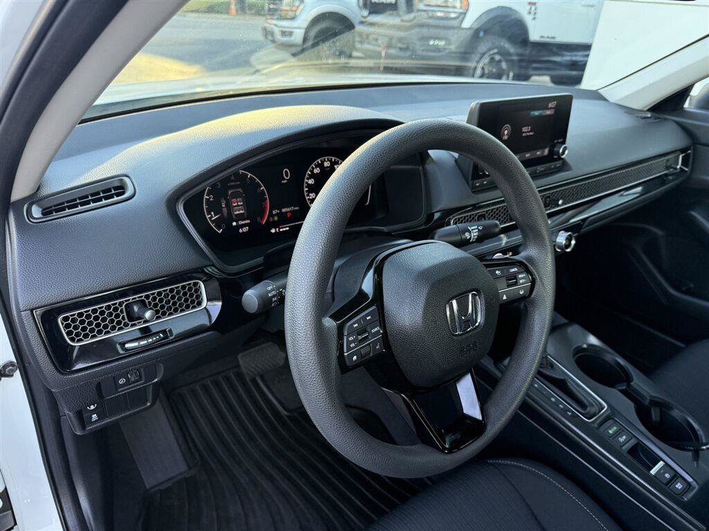 Used 2022 Honda Civic LX image 34