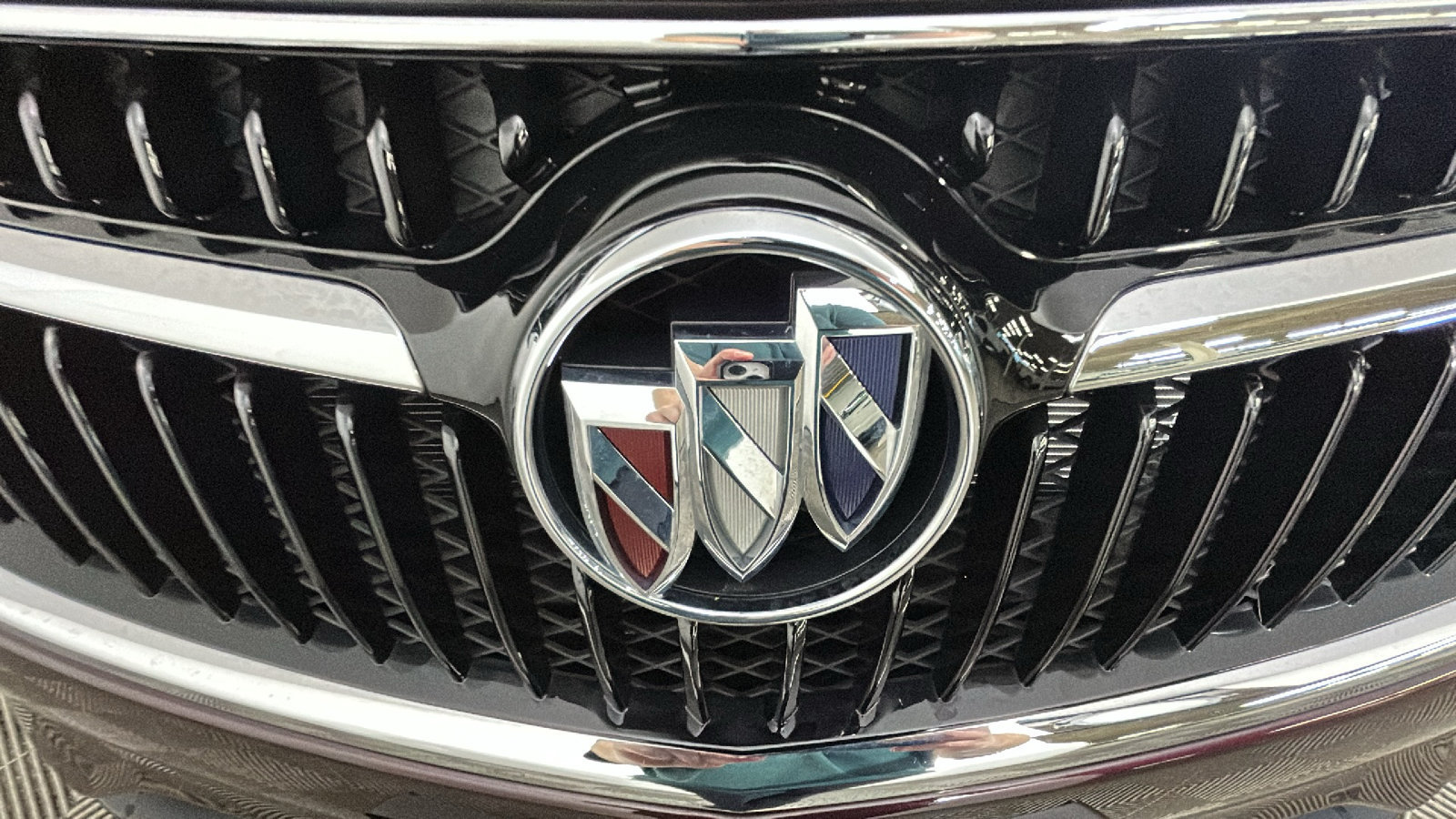 Used 2018 Buick Encore Preferred FWD image 10