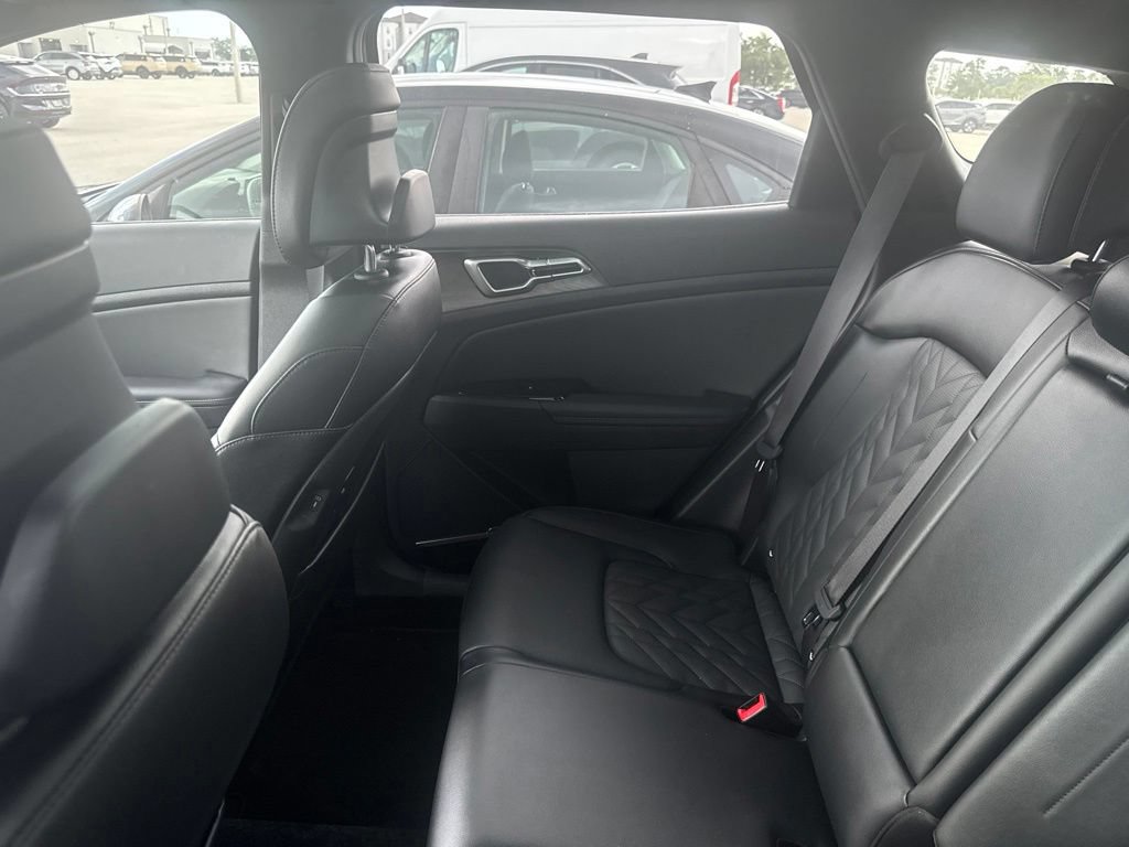 Certified 2024 Kia Sportage X-Line w/ X-Line Premium Package AWD/4WD image 11