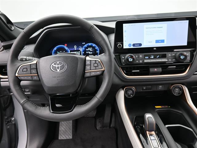 Certified 2026 Toyota Grand Highlander AWD Hybrid image 17
