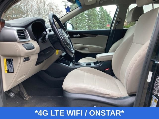 Used 2017 Kia Sorento AWD w/ LX Convenience Package image 6