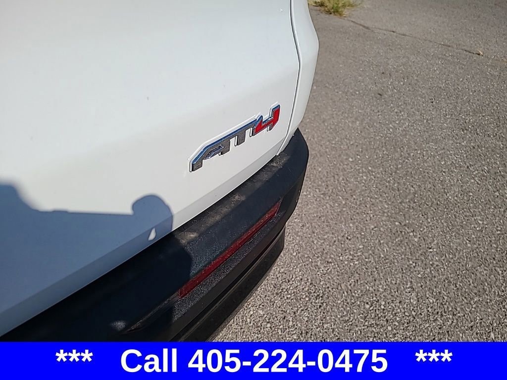 New 2026 GMC Acadia AT4 w/ LPO, Floor Liner Package image 9