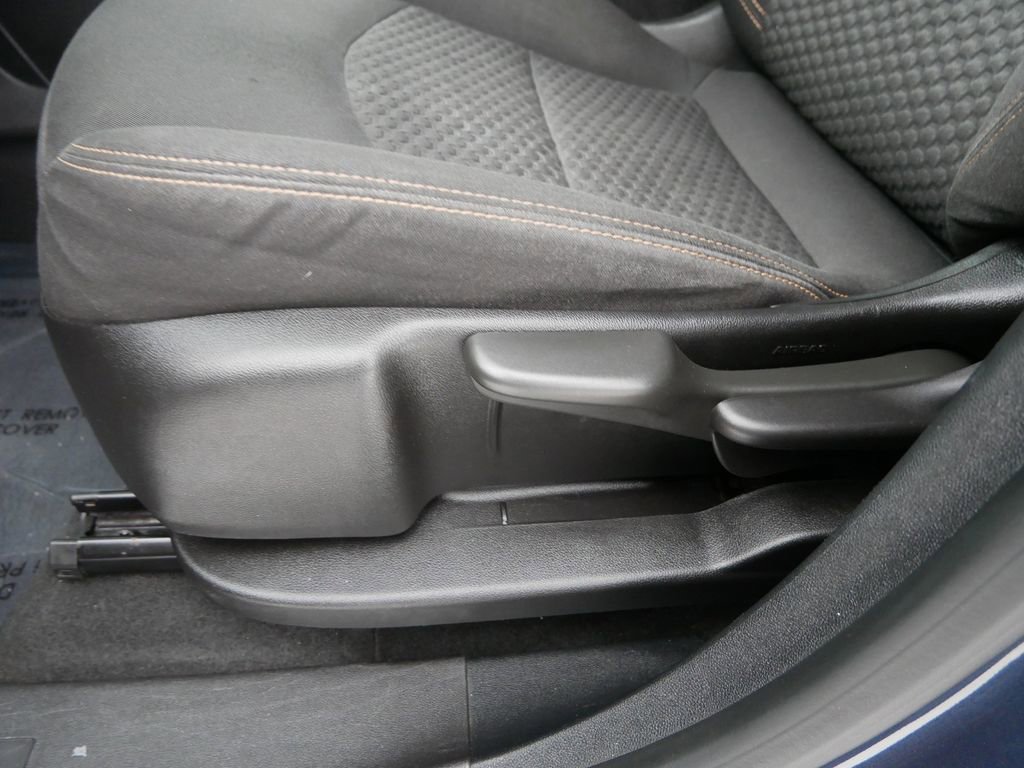 Used 2018 GMC Terrain SLE image 14