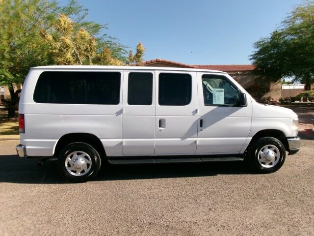 Used 2013 Ford E-350 and Econoline 350 XLT RWD image 6