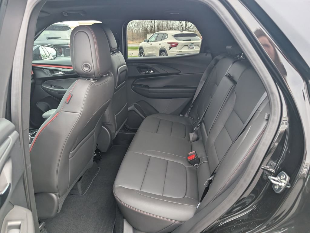 New 2026 Chevrolet TrailBlazer RS w/ Convenience Package FWD image 9