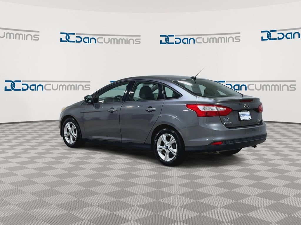 Used 2013 Ford Focus SE FWD image 6