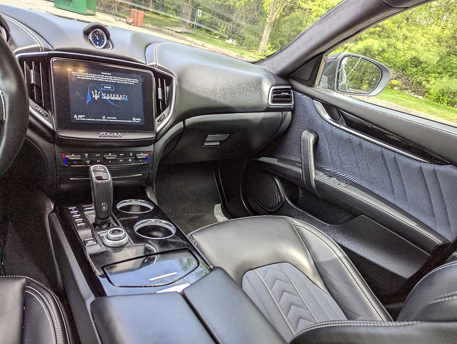 Used 2019 Maserati Ghibli S GranLusso AWD/4WD image 9