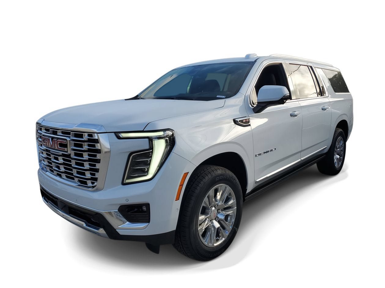 New 2026 GMC Yukon XL Denali w/ Sun & Power Step Package RWD image 3