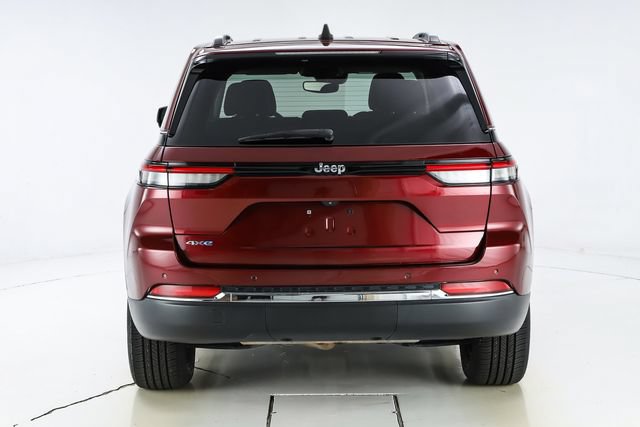 Used 2023 Jeep Grand Cherokee 4WD 4xe image 10