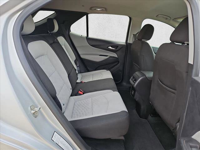 Used 2019 Chevrolet Equinox LT FWD image 18