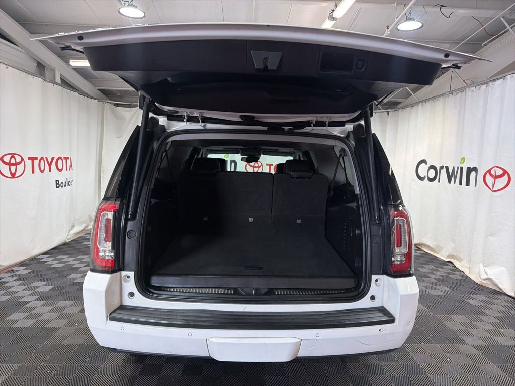 Used 2020 GMC Yukon XL SLT AWD/4WD image 17