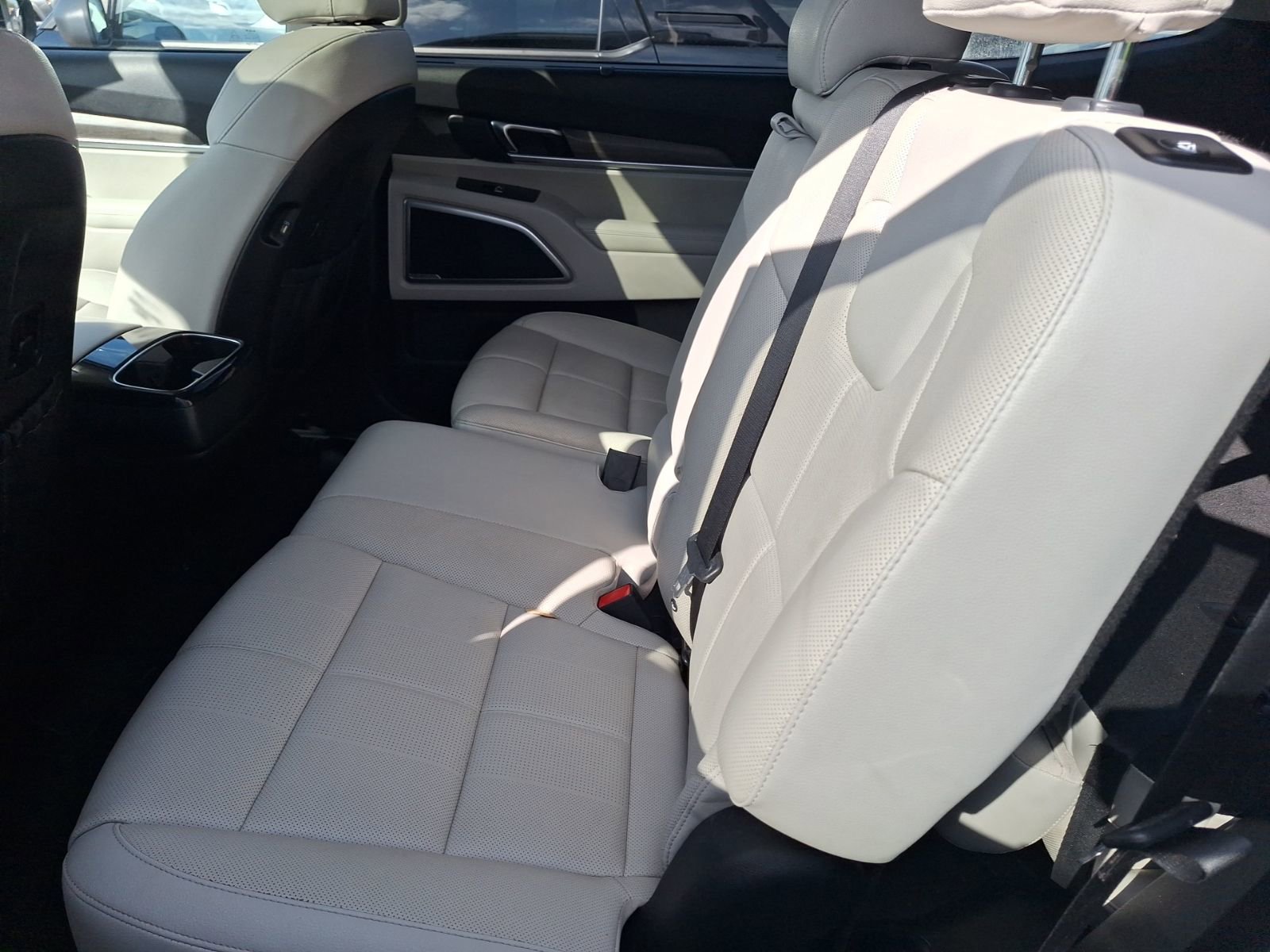 Used 2022 Kia Telluride EX w/ Towing Package image 29