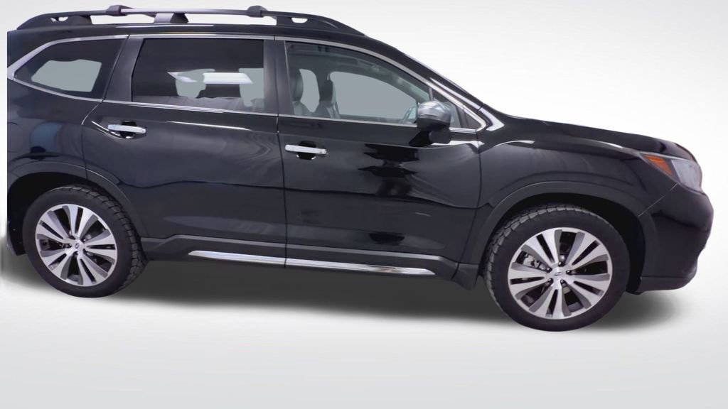 Used 2022 Subaru Ascent Touring image 9