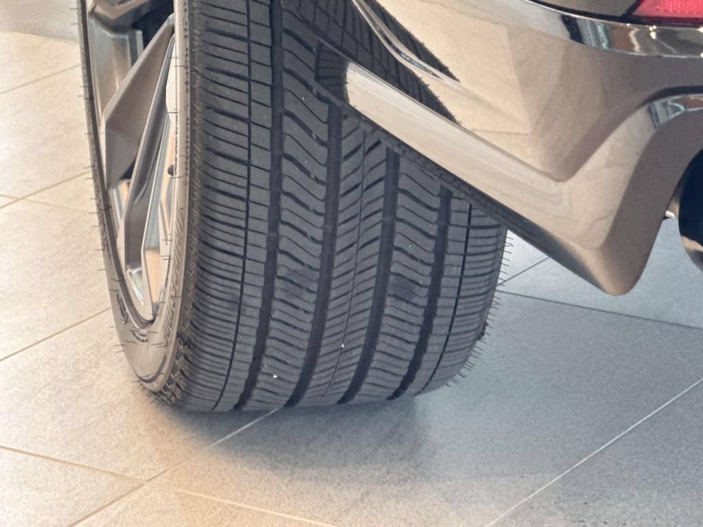 Certified 2026 Cadillac Escalade V AWD/4WD image 14