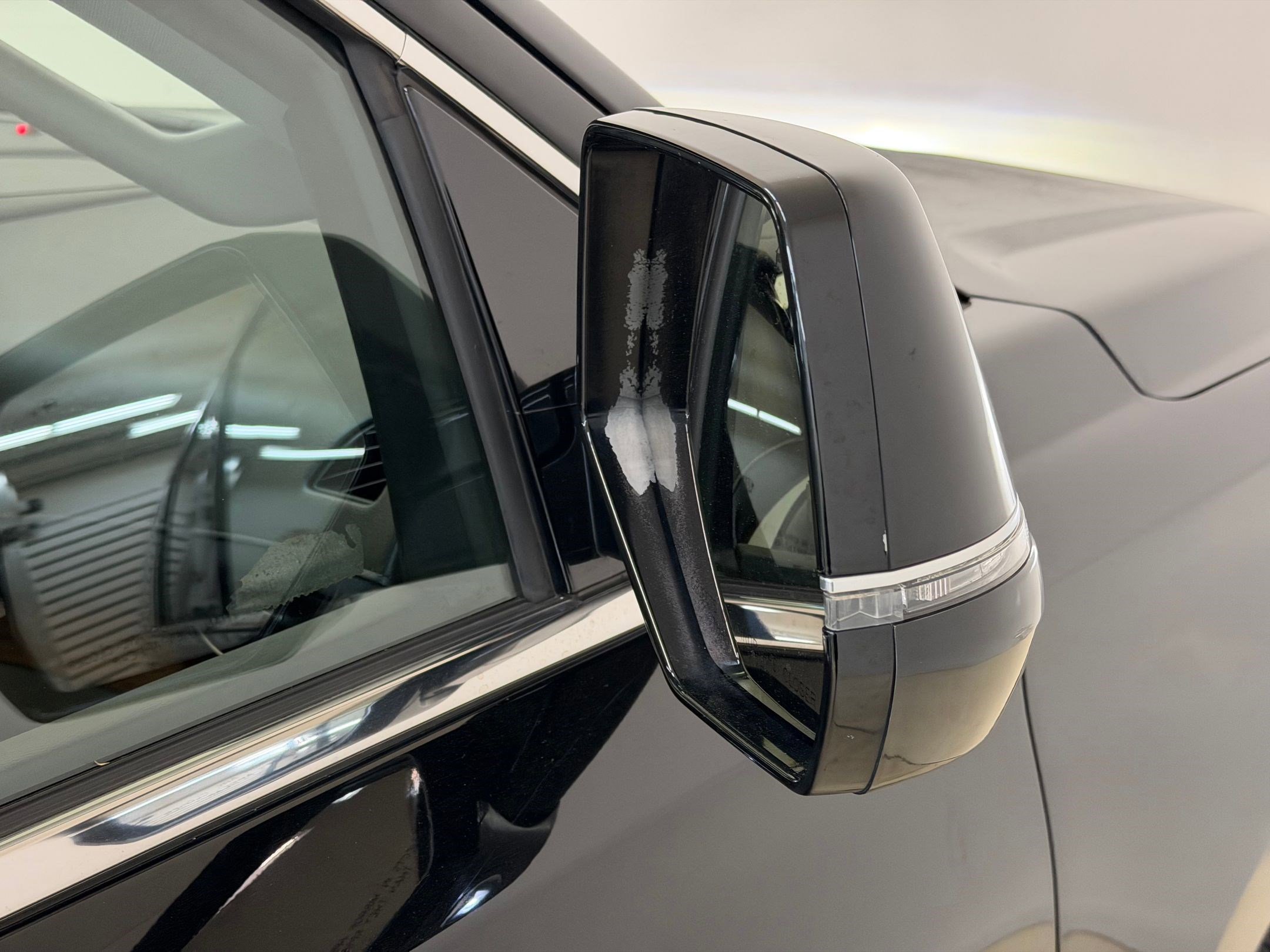 Used 2016 Cadillac Escalade Premium image 21