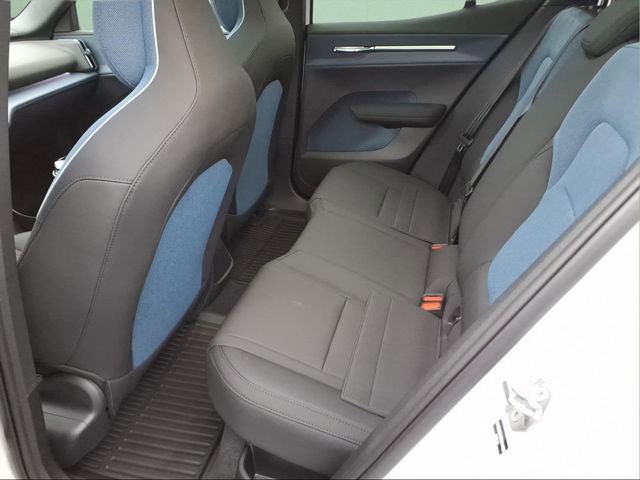New 2026 Volvo EX30 Plus w/ Protection Package Premier AWD/4WD image 11