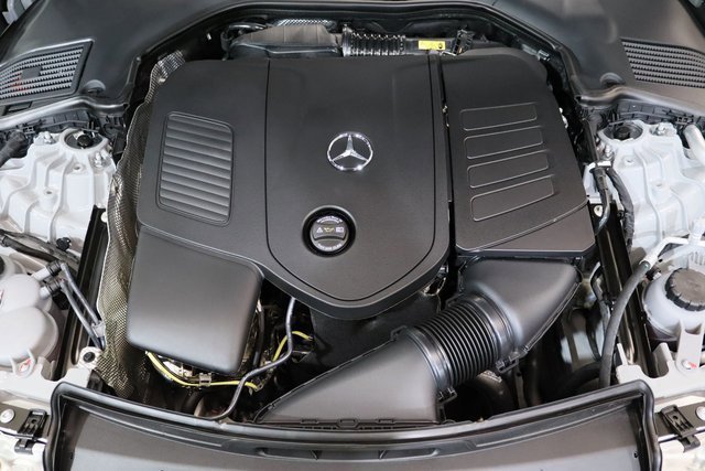 Certified 2025 Mercedes-Benz C 300 4MATIC Sedan image 31