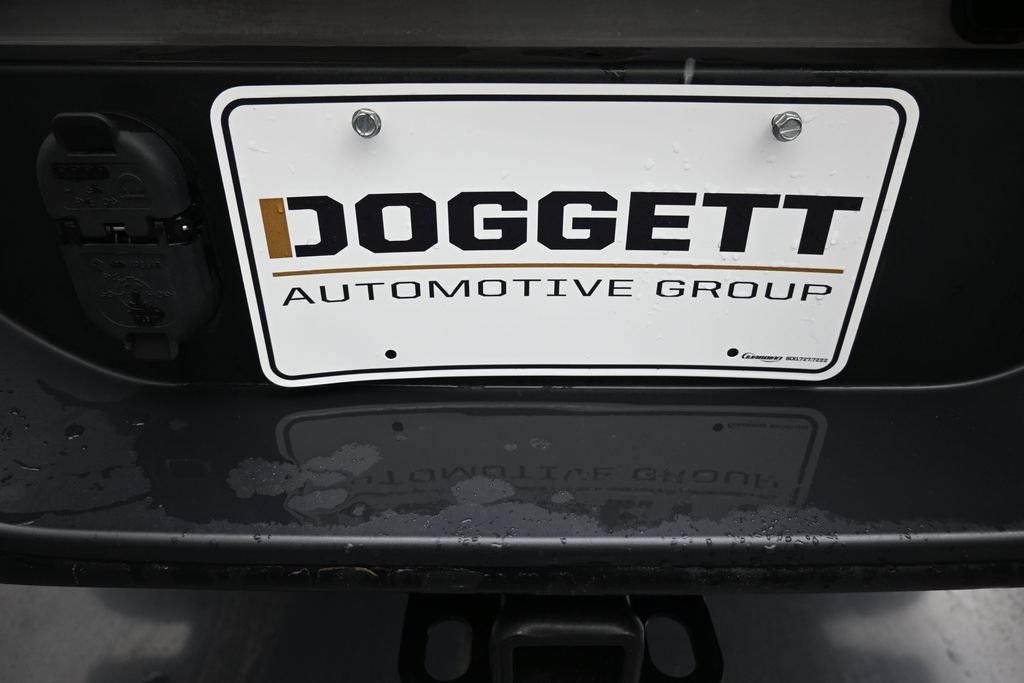 Used 2021 Jeep Gladiator Rubicon w/ Trailer Tow Package AWD/4WD image 2