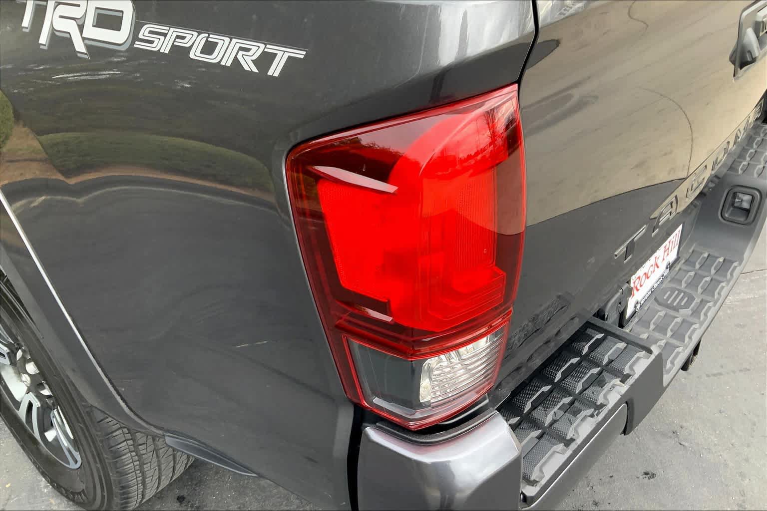 Used 2019 Toyota Tacoma TRD Sport w/ TRD Premium Sport Package RWD image 27