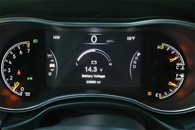 Used 2022 Jeep Grand Cherokee Limited image 27