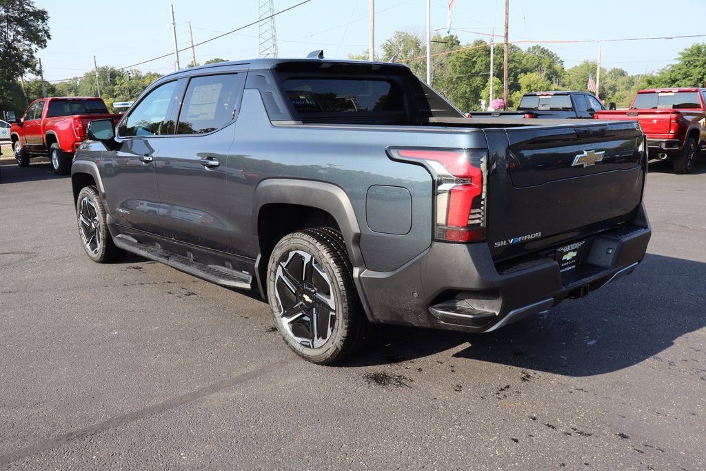 New 2026 Chevrolet Silverado EV LT w/ LPO, Gameday Tailgate Package AWD/4WD image 3