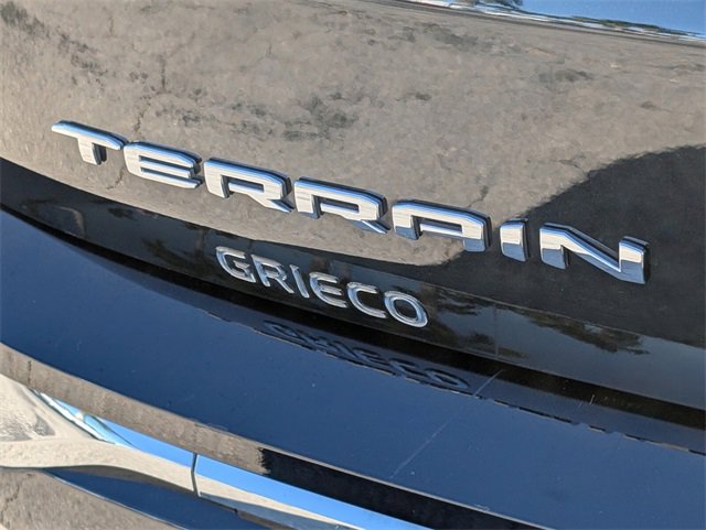 Used 2022 GMC Terrain Denali image 14