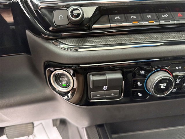 Used 2025 Chevrolet Silverado 1500 ZR2 w/ Technology Package image 22
