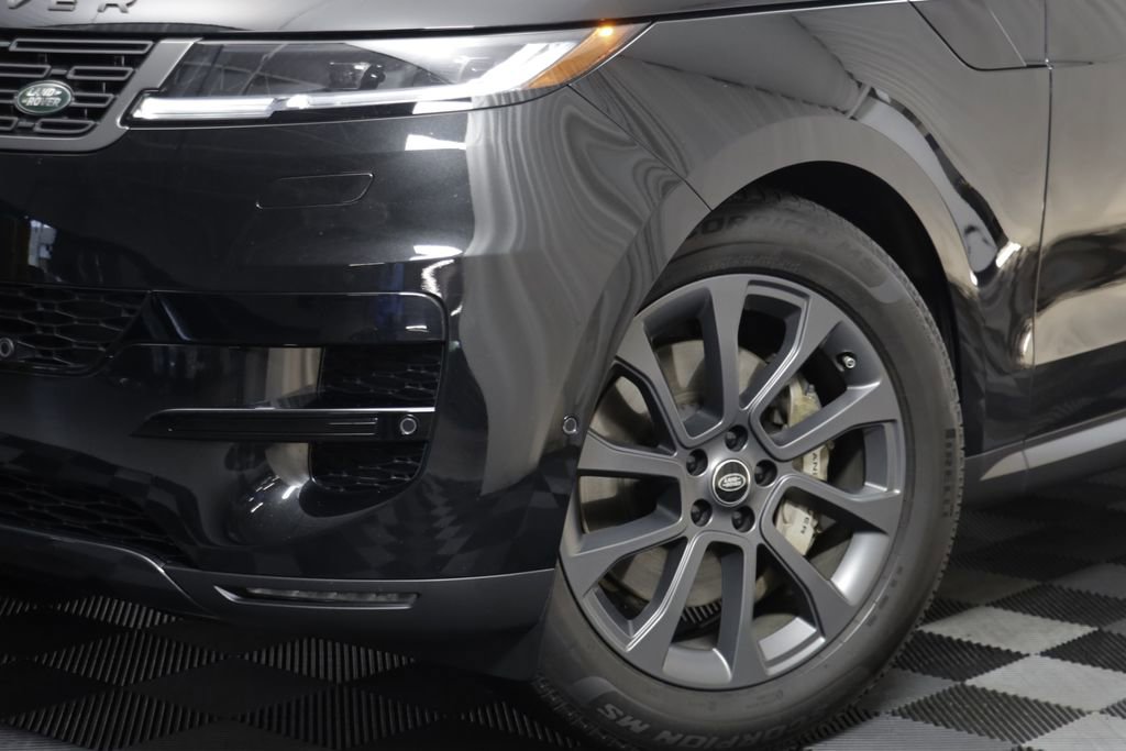 Certified 2025 Land Rover Range Rover Sport SE AWD/4WD image 3