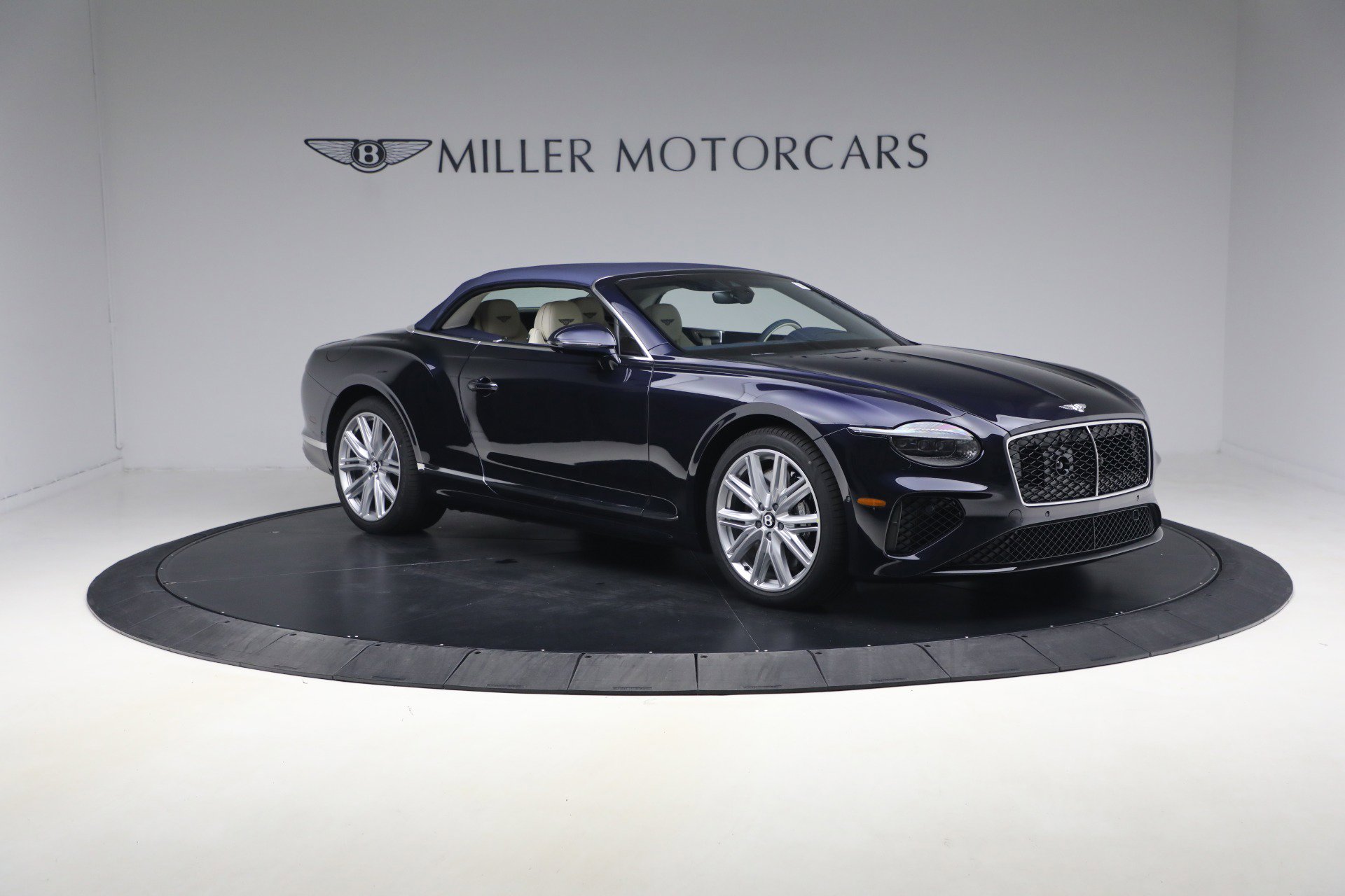New 2026 Bentley Continental GTC AWD/4WD image 15