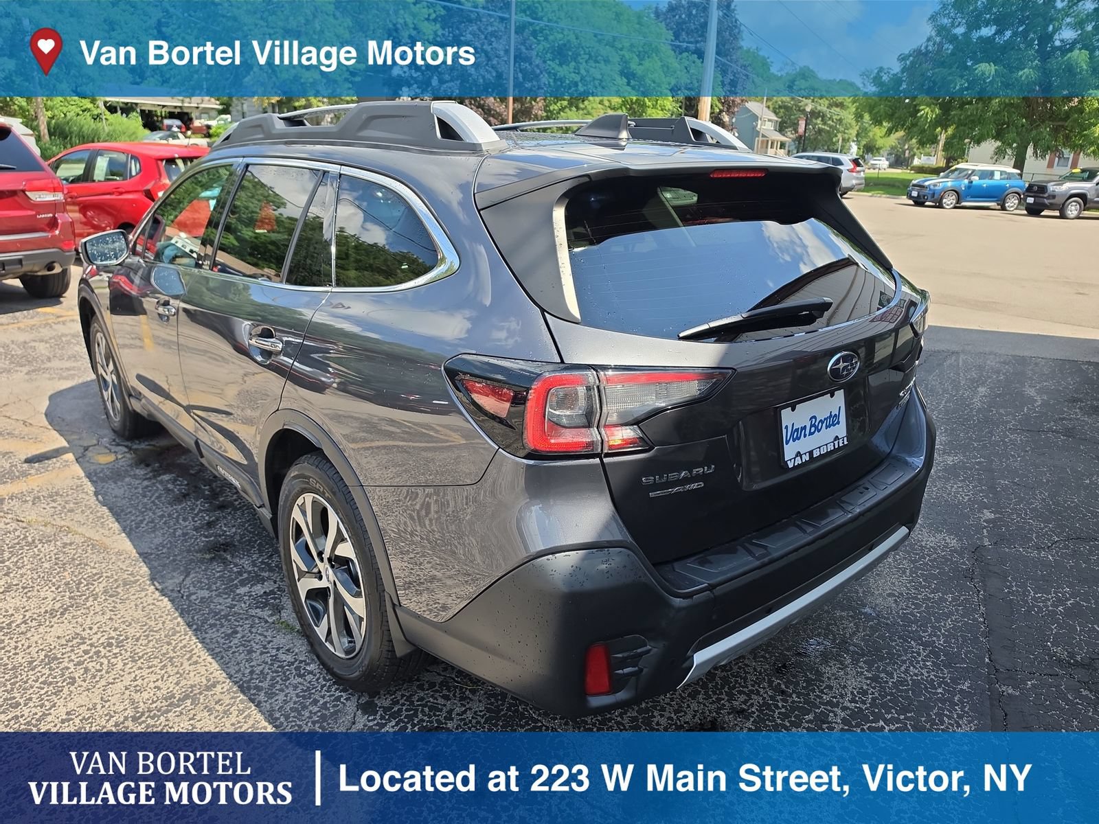 Used 2020 Subaru Outback Touring AWD/4WD image 7