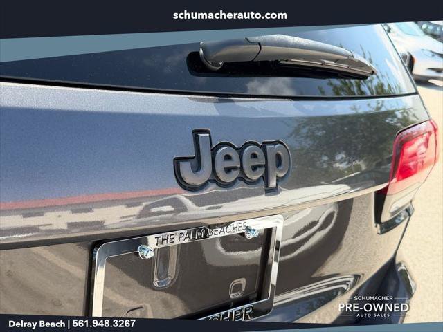 Certified 2021 Jeep Grand Cherokee Limited w/ Quick Order Package 28K 80th AWD/4WD image 17