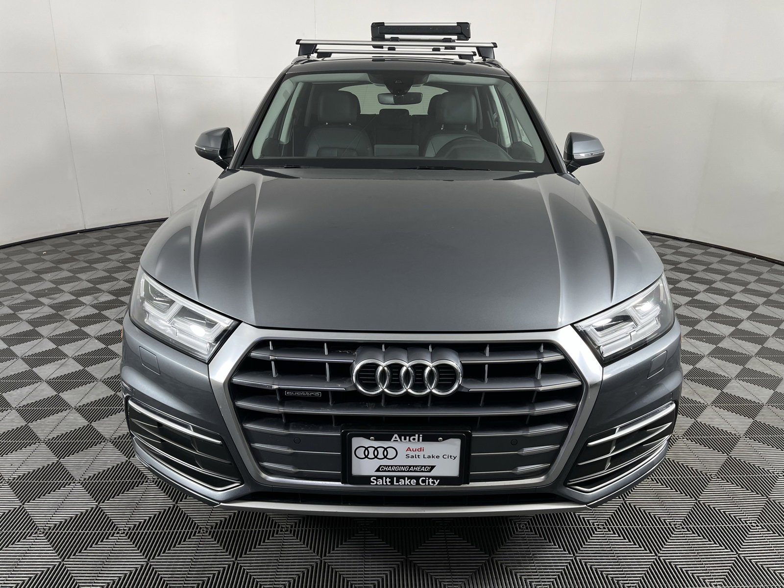 Used 2020 Audi Q5 2.0T Premium Plus image 2