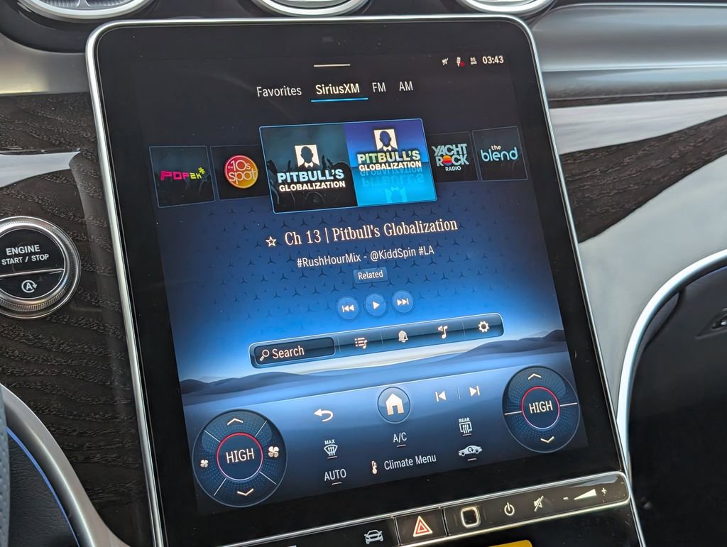 Used 2026 Mercedes-Benz GLC 300 4MATIC image 16