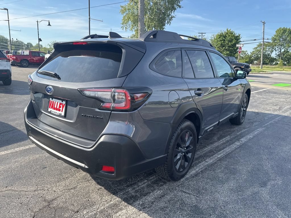 Used 2023 Subaru Outback Onyx Edition AWD/4WD video 3