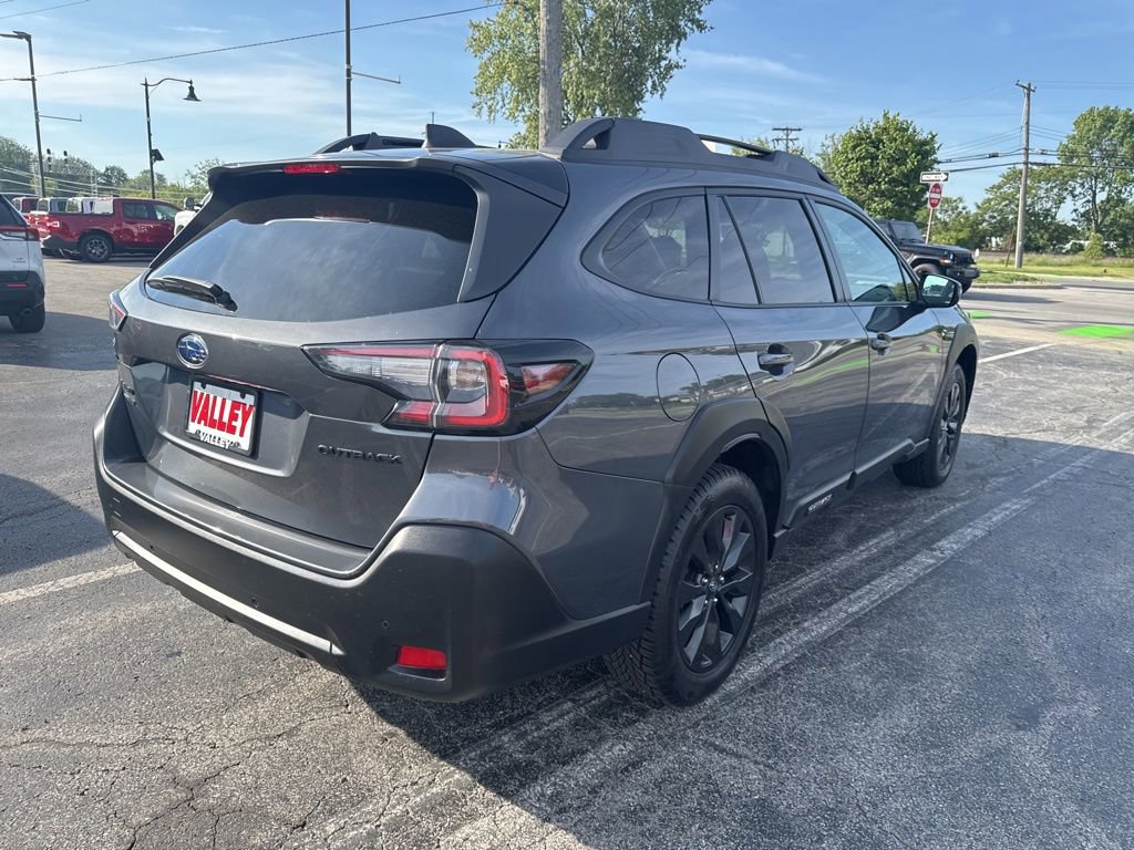 Used 2023 Subaru Outback Onyx Edition AWD/4WD image 3