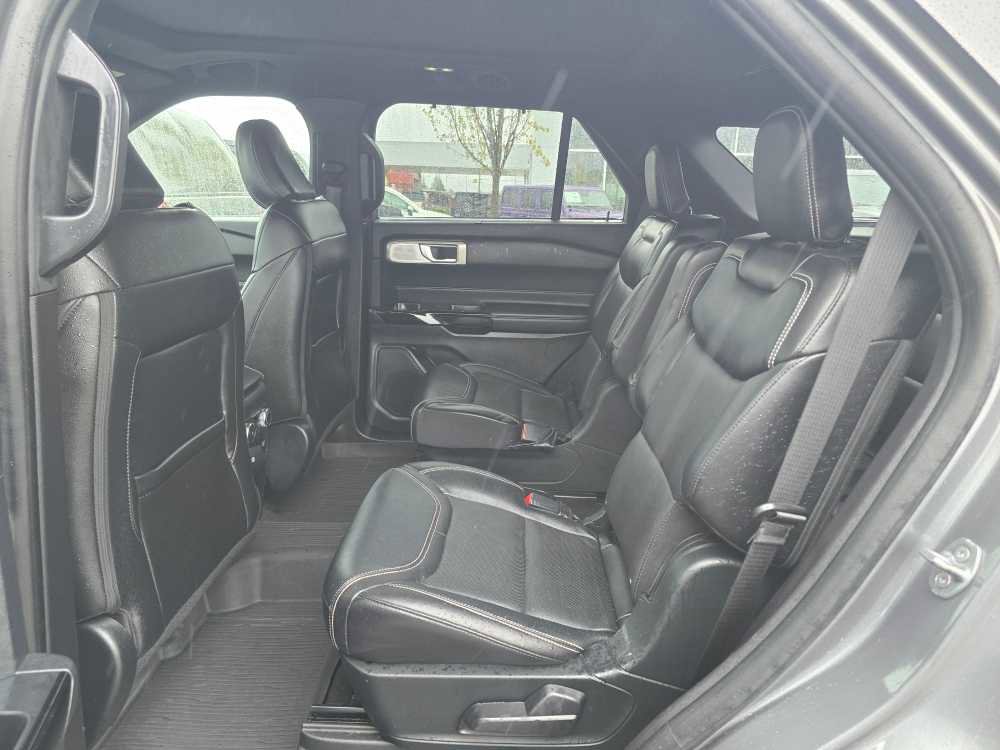 Used 2021 Ford Explorer ST w/ Equipment Group 401A AWD/4WD image 16