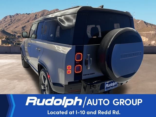 Used 2023 Land Rover Defender 110 X image 3