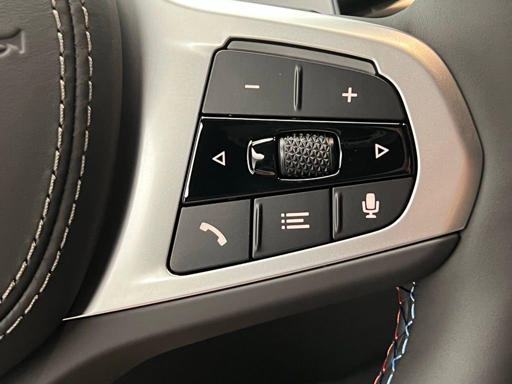 New 2026 BMW X5 M60i image 18