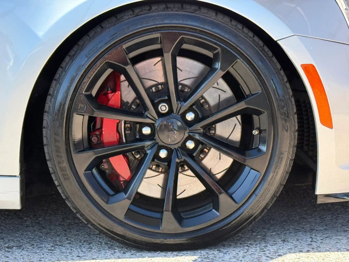 Used 2016 Cadillac ATS V w/ Luxury Package RWD image 25